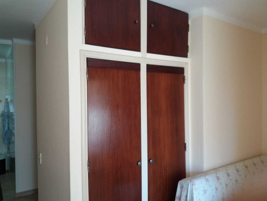 apartamento t1 em quarteira ao ano