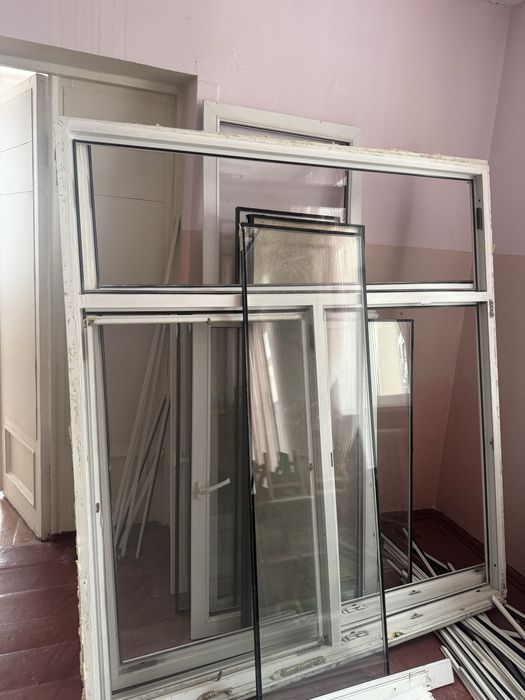 Продам окна , вікна метелопластик