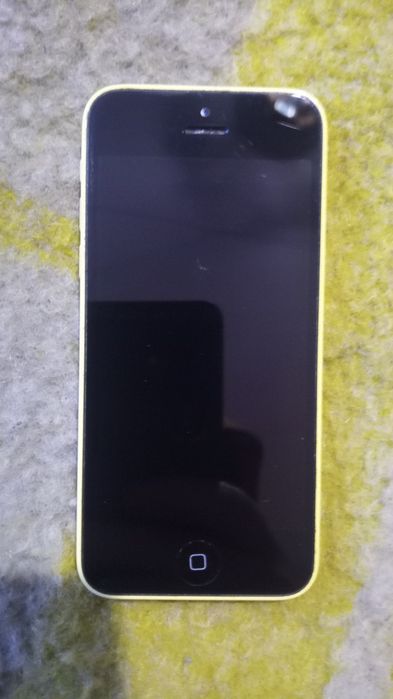 Продам iPhone 5c