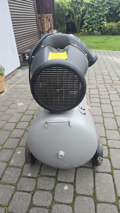 Kompresor olejowy Targed 100L