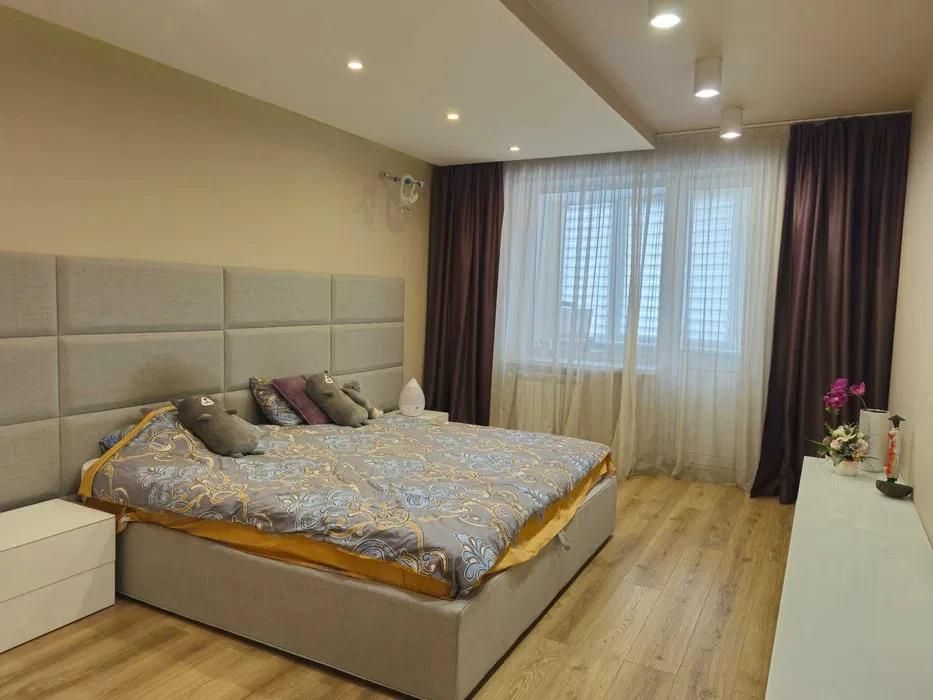 Продам 3 к. квартиру 110 кв.м. ЖК Едем, вул. Чубинського м. Бровари DM