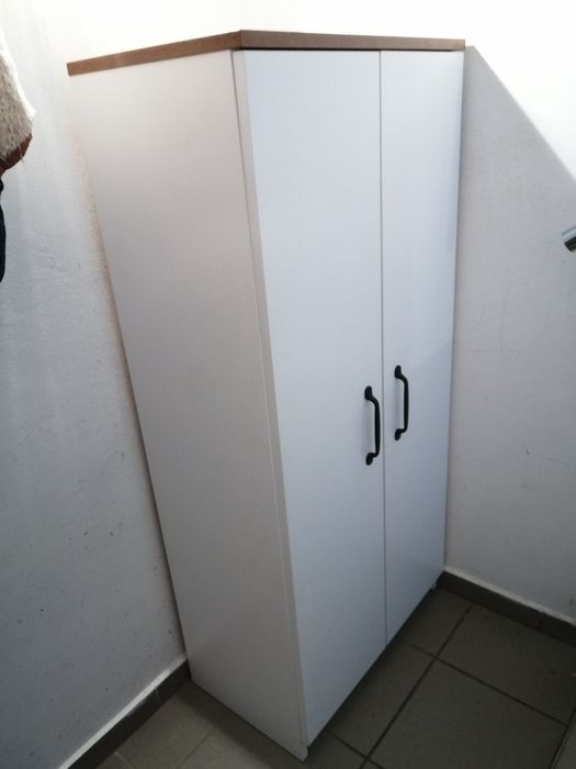 Szafka biała na buty