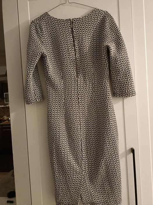 Sukienka Reserved zimowa