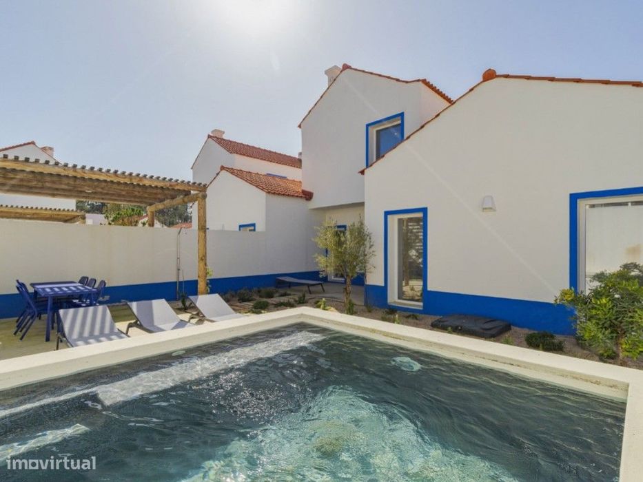 Moradia com piscina privada no Carvalhal