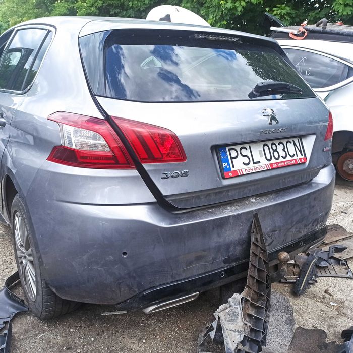 Peugeot 308 GT T9 1.6 Blue HDI DV6FC KCA samochody na części