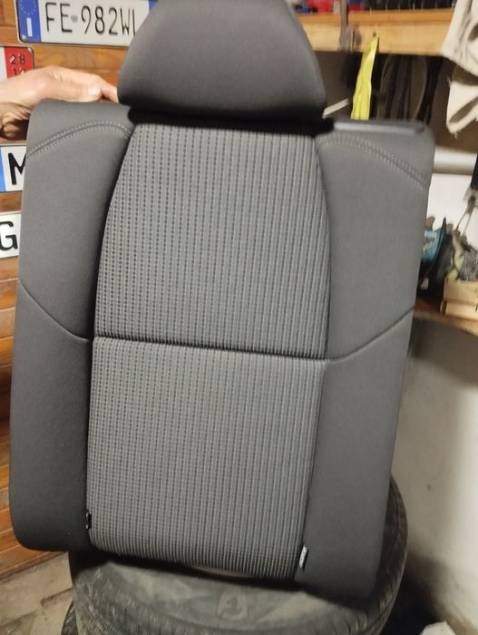 Салон на Пежо 508.