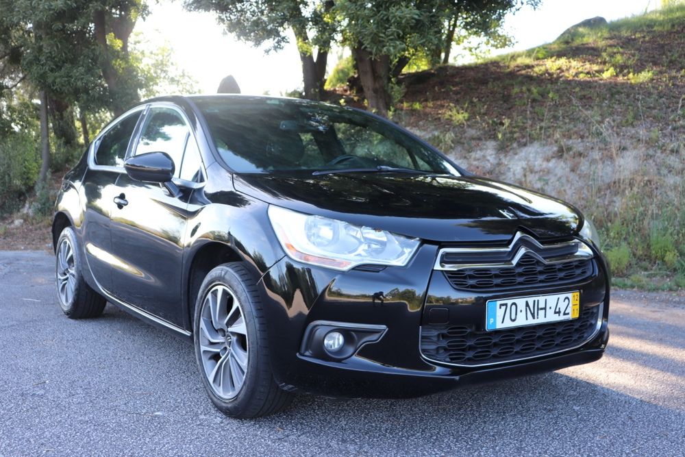 DS4 em bom estado