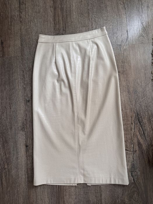 Спілниця еко-шкіра reserved