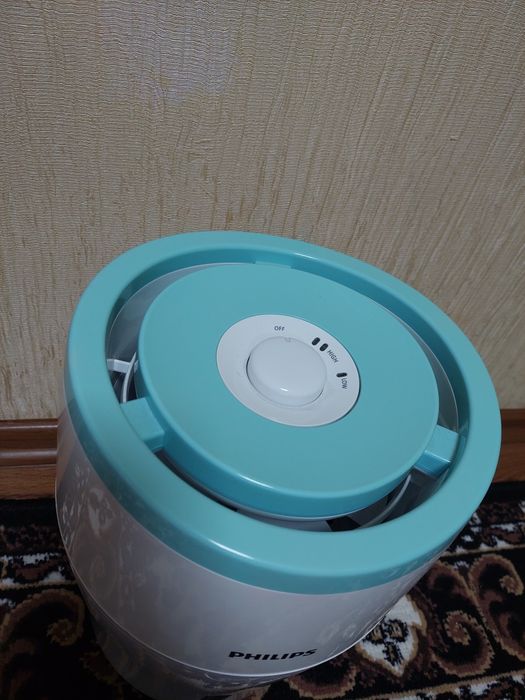 Зволожувач повітря для кімнати Philips