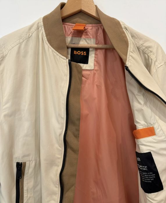 Casaco bomber Boss c/novo