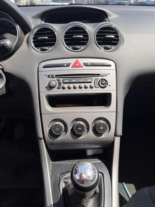 Peugeot 308 SW 1.6 HDi 2011