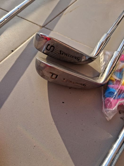 Saco golfe Spalding c/trolley + 13 tacos Executor II e Pro Flite II