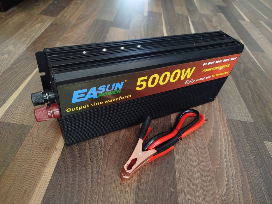 Інвертор, перетворювач напруги  EASUN  POWER 5000W 12v 220v 50h