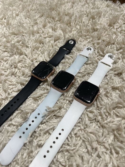 Лот Apple Watch Series  5, 6 40 MM