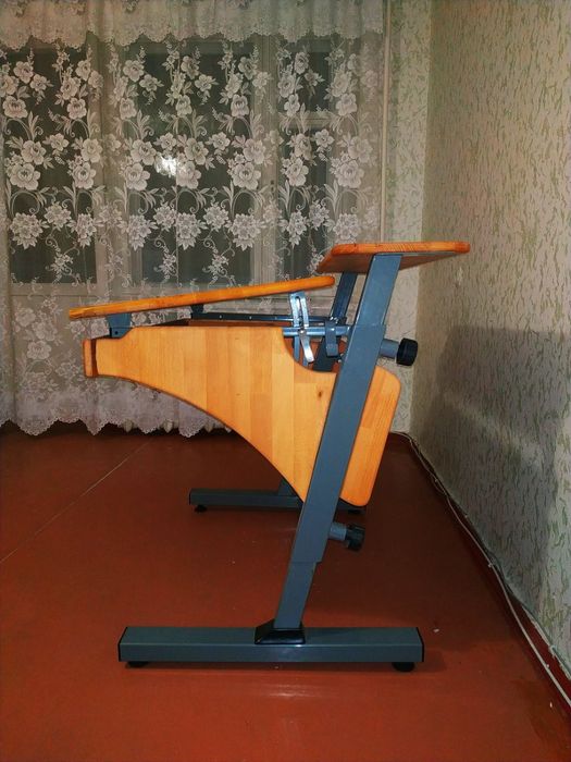 Школьная парта трансформер+стул