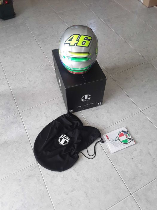 Capacete agv Rossi 46 (novo)