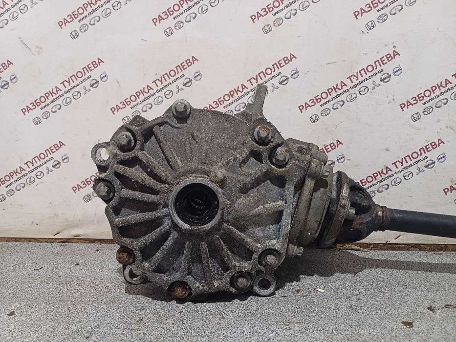 Редуктор передний Mercedes C-class W205 2015-2021