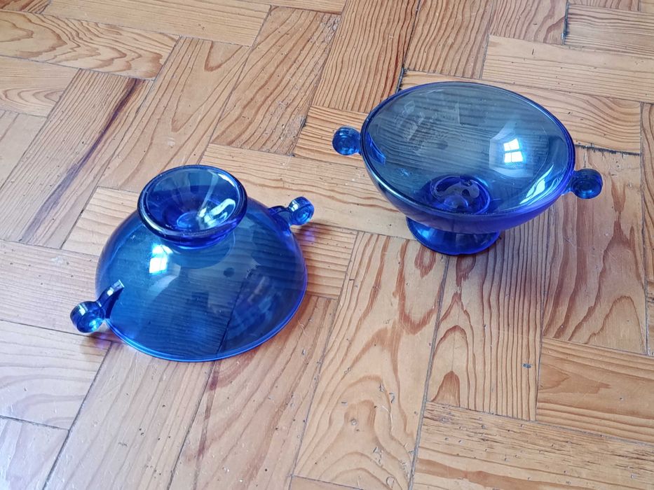 Taças vidro azul para fins diversos - decoraçao em azul