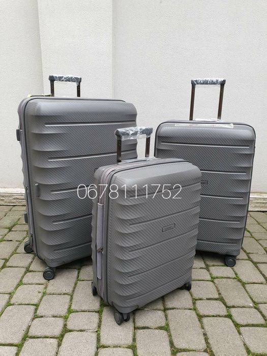 AIRTEX 242 Франція валізи чемоданы сумки на колесах