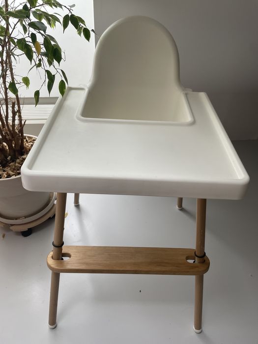 Krzeselko Antilop Ikea + drewniany podnóżek