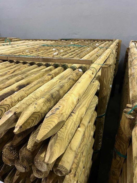 Postes Torneados – PINHO TRATADO CL3