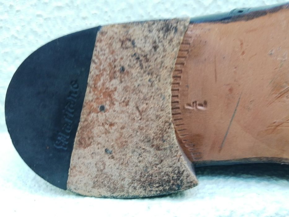 Sapatos clássicos de couro