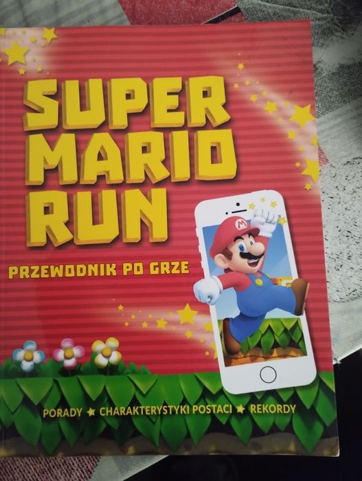 Super Mario: Figurki, tor wyścigowy plus przewodnik po grze