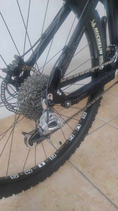 Mondraker Factor roda 26" tamanho M