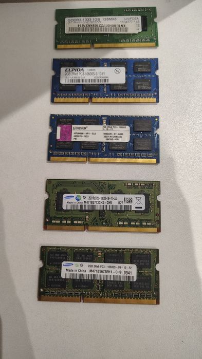 Sprzedam 5 kości RAM DDR3 PC3 do laptopa, w sumie 9 GB