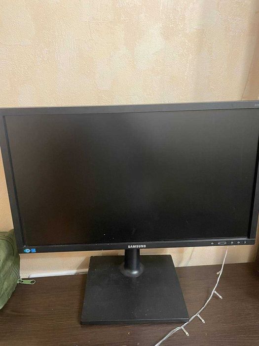 Монітор Samsung S23E650