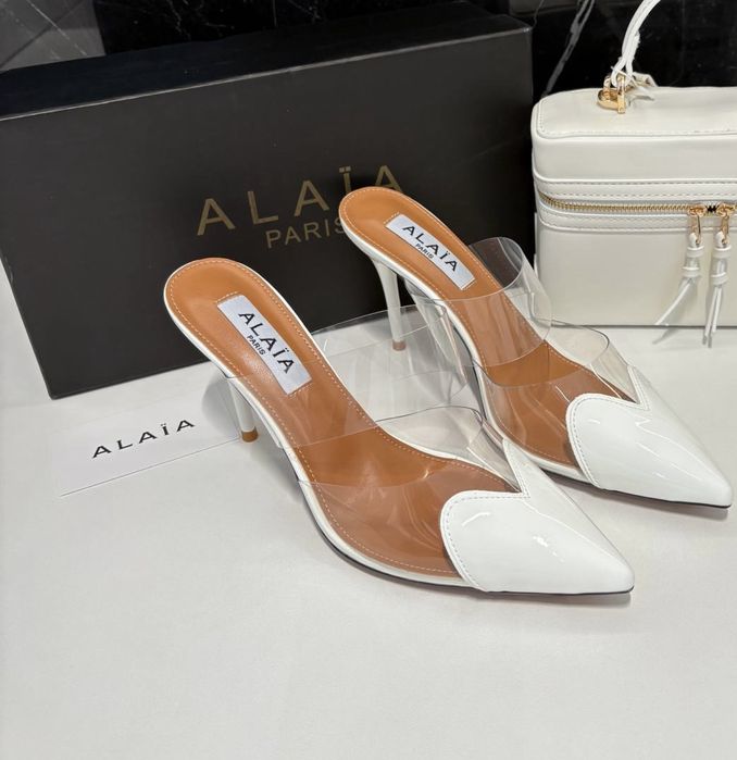 Туфлі туфли Alaia Alaïa  Алайя сердечко серце серце Алайа Алая Алаїа