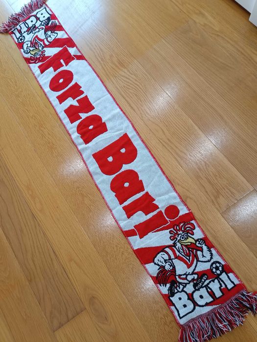 Cachecol Bari novo Equipa italiana _B026