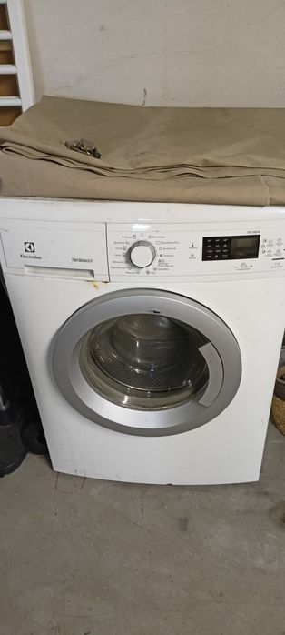 Uszkodzona pralka Electrolux