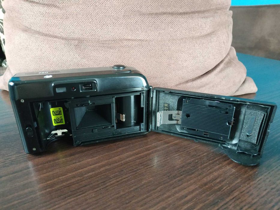 Aparat fotograficzny Exakta DX 750