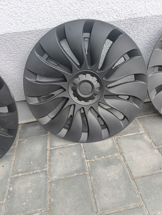 ковпаки tesla model Y R19