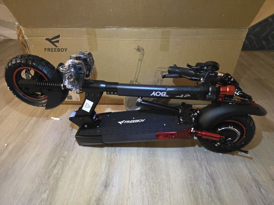 Trotinete elétrica Freeboy nova
