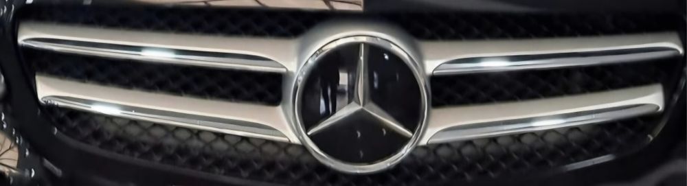 Grelha Dianteira Mercedes-Benz w176