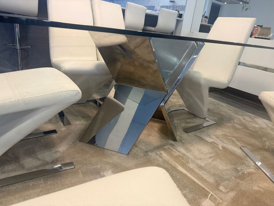 Mesa em vidro + cadeiras