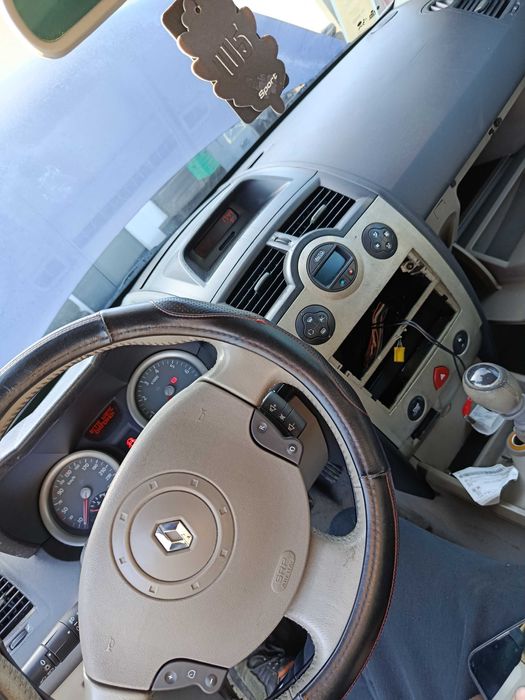 Renault Megane 1.9dci 2002r NA CZĘŚCI