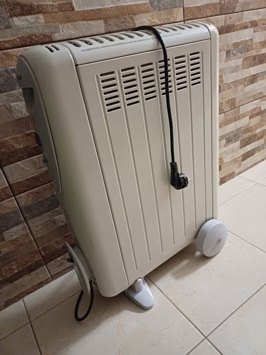 Vende-se aquecedor a óleo UFESA