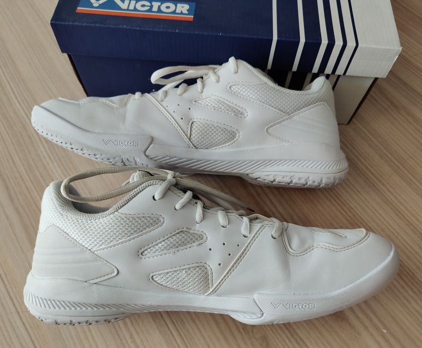 Buty do badmintona VICTOR S35 AC rozm.43