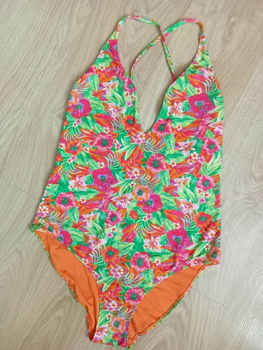 Купальник на 50розмір