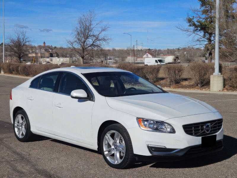 2015 Volvo S60 T5 Premier Plus