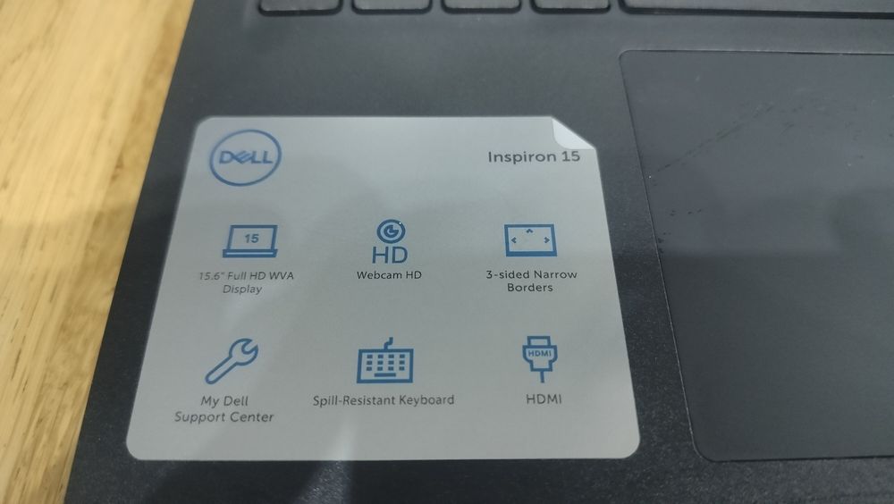 Dell Inspiron 3520 15,6"/i5/16GB/512GB/Win11