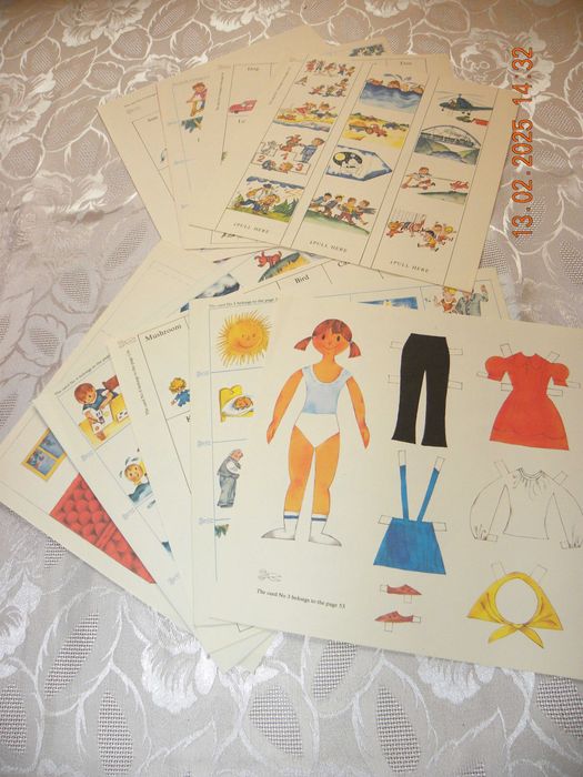 John , Spot and Muff on Holiday - podręcznik + 9 kart do wycinania