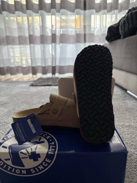 BirkenStock Tamanho 42