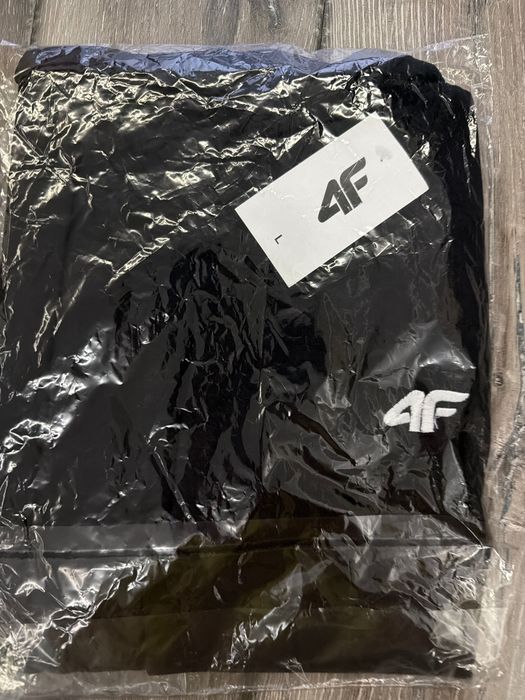 Nowy T-shirt męski