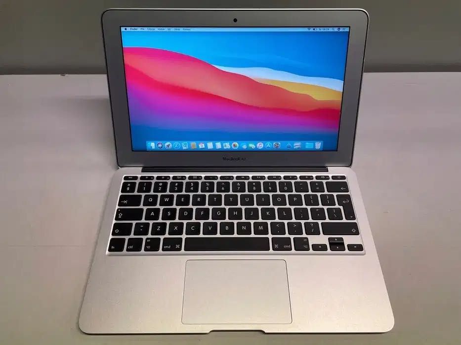 ŚLICZNY i BARDZO SZYBKI  Apple MacBook Air 11.6 i5 SSD  Laptop + PAKIET OFFICE