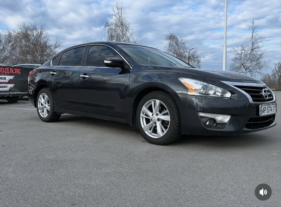 Ніссан Альтіма 2013