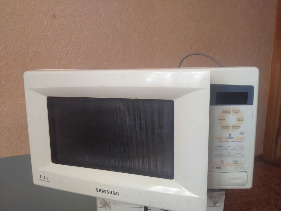 Мікрохвильова піч Samsung G273VR